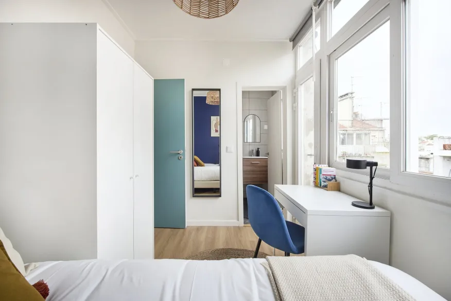Bedroom in an AMS Coliving house in Lisbon